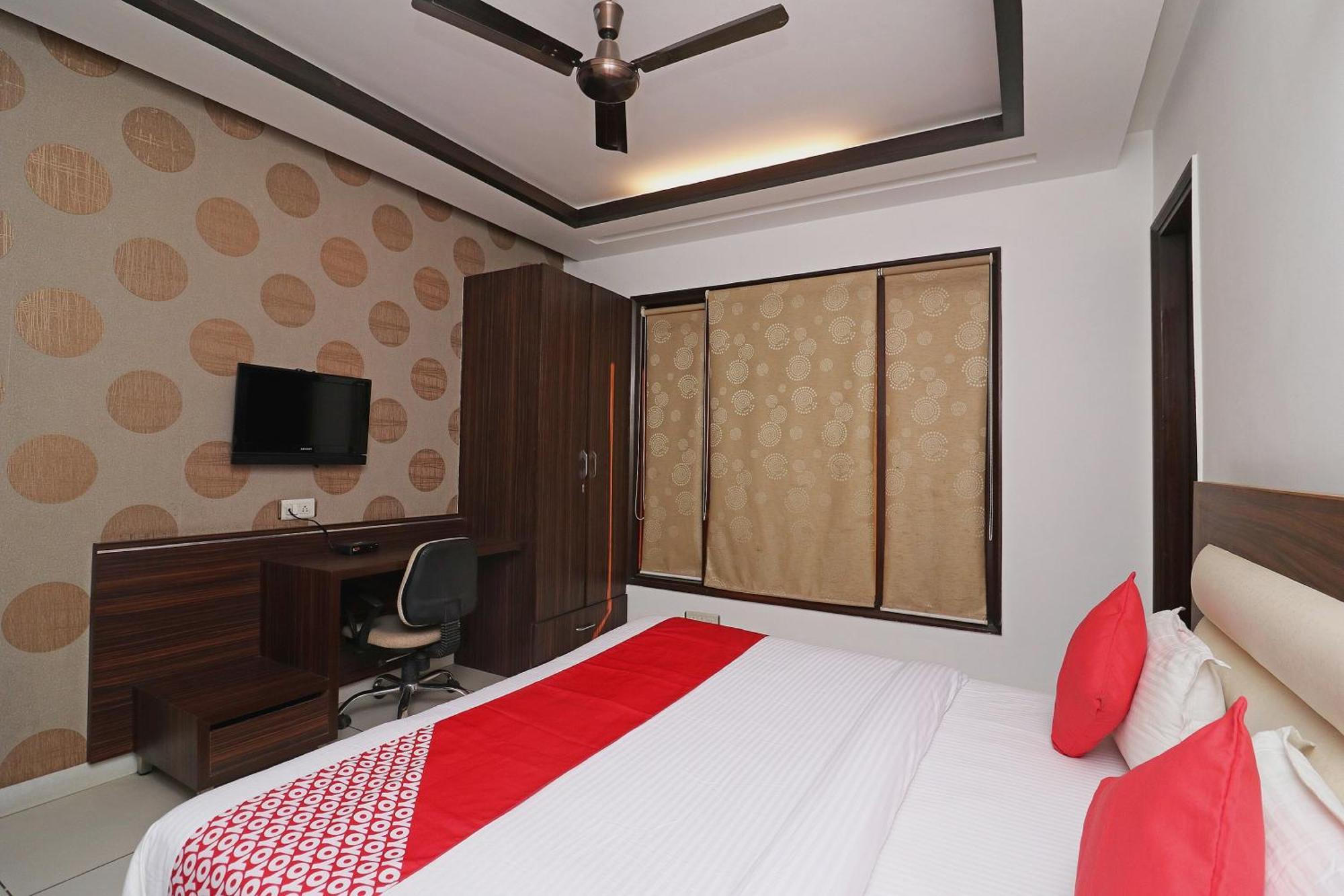 Wonderland Inn Near Aravali Biodiversity Park Gurgaon Extérieur photo