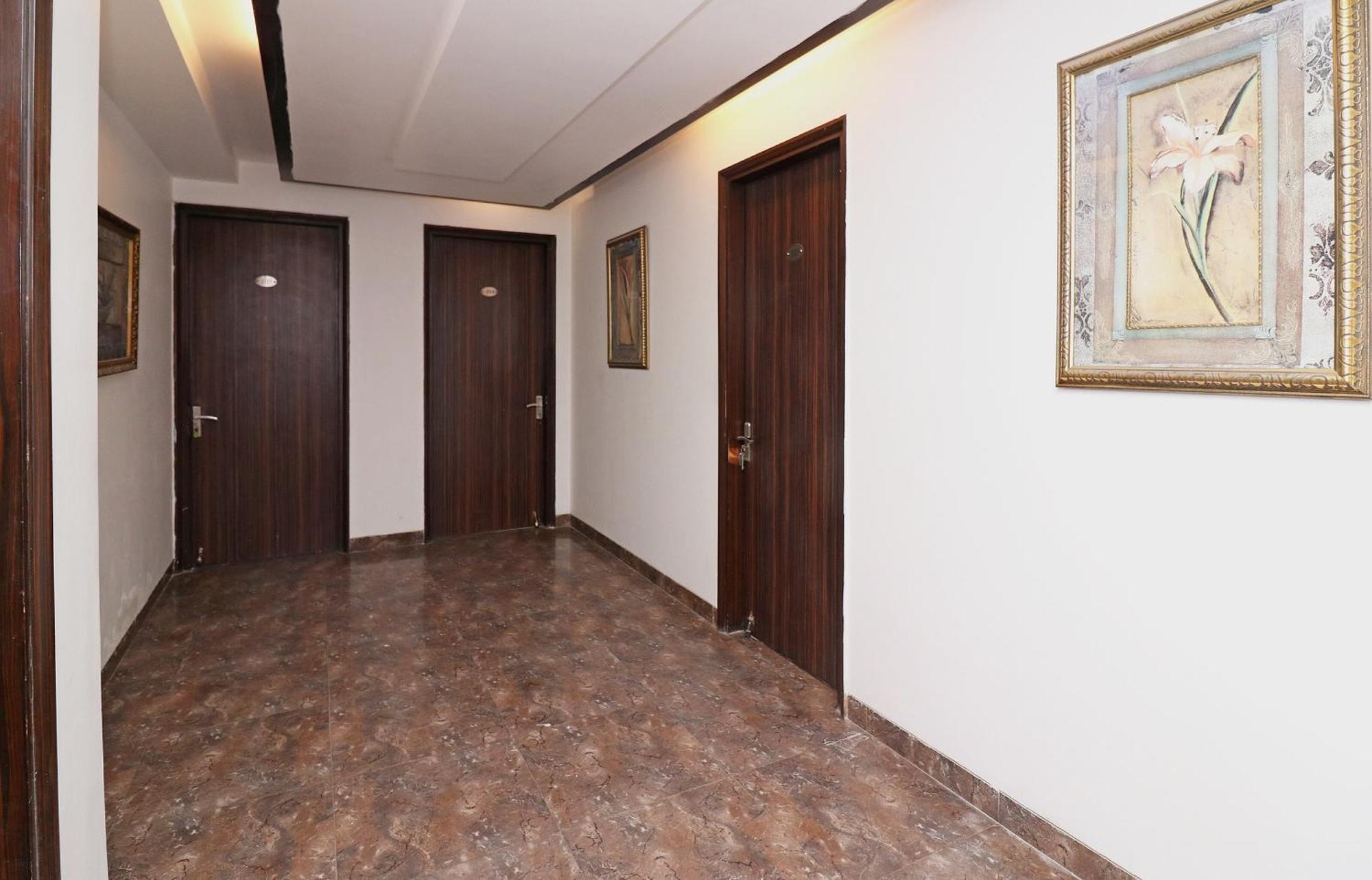 Wonderland Inn Near Aravali Biodiversity Park Gurgaon Extérieur photo